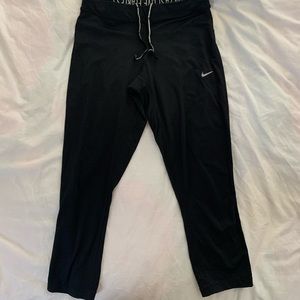 Nike dry fit leggings